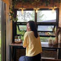 บ้านกาแฟฮักจัง