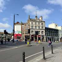Discover the Charm of Fulham: A Walking Adventure 🇬🇧
