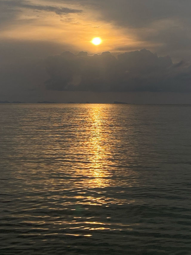 เกาะพะงัน | จ.สุราษฎ์ธานี 🏡🏖️🏝️☀️