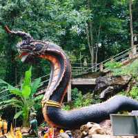 ปู่องค์ดำแสนสิริจันทรา