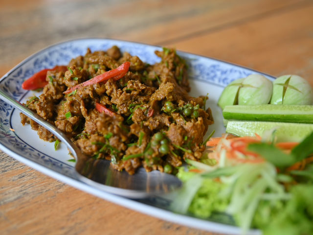 ครัวภูธร@ขนอม ร้านเล็กๆแต่รสจัดจ้านแบบตะโกน