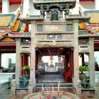 Wat Kanlayanamit Woramahawihan