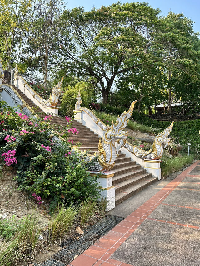 วัดพระพุทธบาทภูควายเงิน