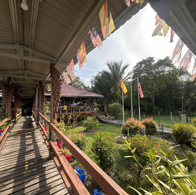 Local Hot Spring Surrounded By Nature!
