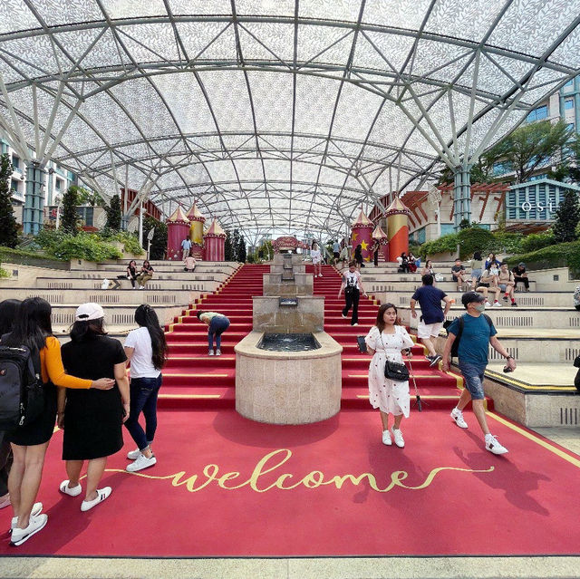 Lovely outdoor atrium at Resorts World Sentosa