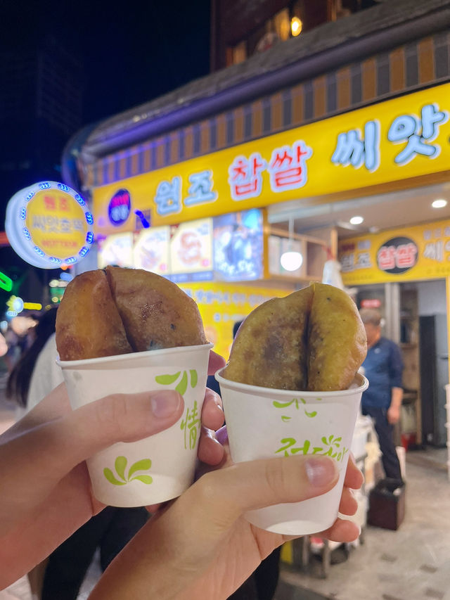 韓國🇰🇷釜山｜海雲臺的日與夜 必去超美海灘與極熱鬧夜市