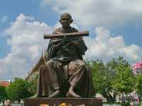 ไหว้สมเด็จพระพุฒาจารย์โต พรหมรังสี วัดระฆัง