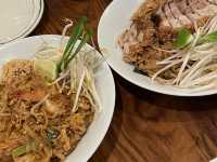 뉴욕에 위치한 태국 음식 맛집 “Mitr Thai Restaurant"