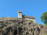 Explore the Majestic Castles of Bellinzona