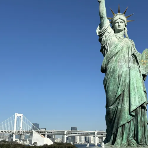 도쿄 타워 지겨우면 이색적인 오다이바로! 그랜드 닛코 도쿄 다이바