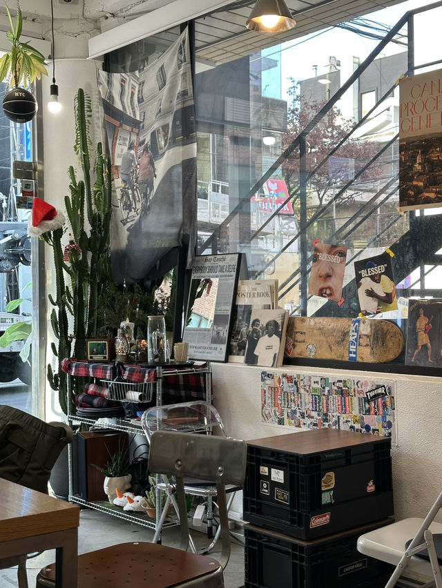 힙하고 젊은 감성의 아늑하고 편안한 ☕️ 홍대카페투어 추천 🌴 | 트립닷컴 서울
