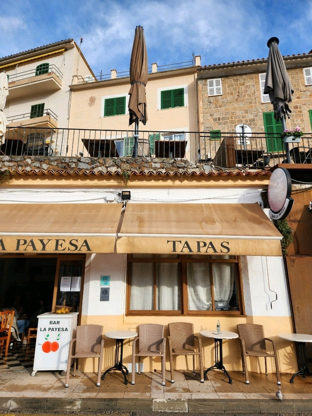 ❣️소예르 항구에서 한적하게 커피마시기 좋은 "Cafe Bar La Payesa"❣️