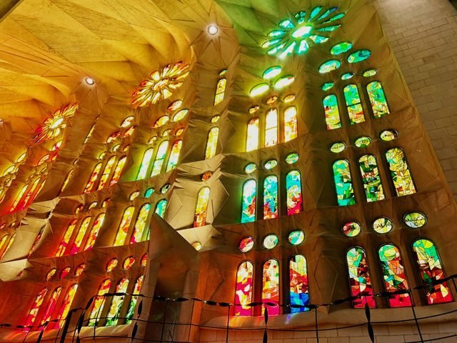 【Barcelona🇪🇸】想像以上の美しさに圧巻　サグラダファミリア