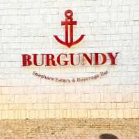 Burgundy Cafe วิวสวย กาแฟอร่อย