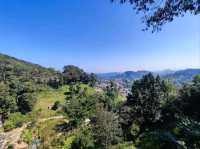 สถานที่เพื่อรำลึกบุคคลสำคัญ ของหมู่บ้านสันติคีรี