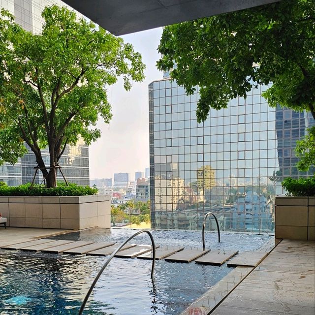 曼谷 📍 Rosewood Bangkok