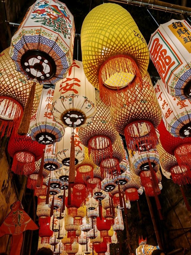 Kwai Chai Hong - perfect artwork that will amazes you