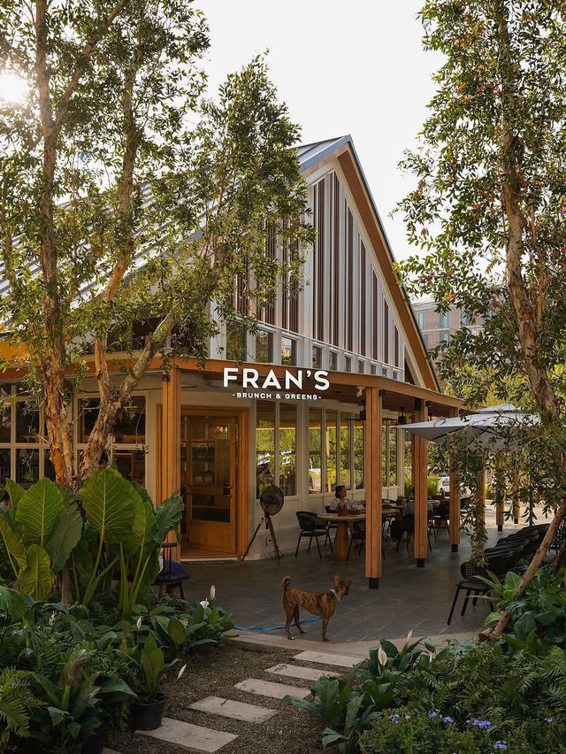 Fran's Sukhumvit 49