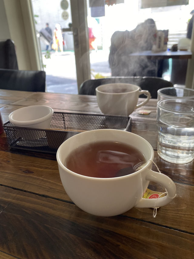 《荷蘭小鬆餅》鴨胸與小鬆餅的絕妙搭配