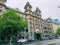 Melbourne CBD: A Stroll Through History and Elegance