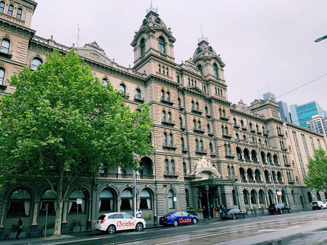 Melbourne CBD: A Stroll Through History and Elegance