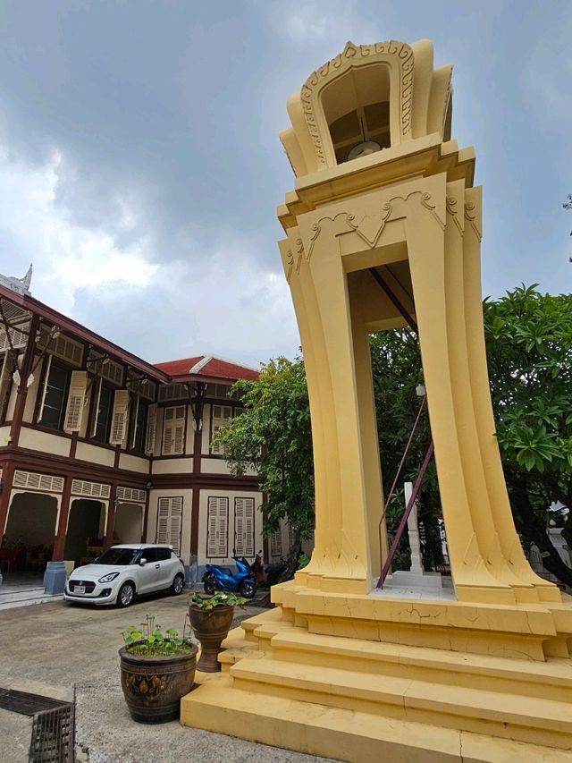 วัดราชาธิวาสวัดโบราณเก่าแก่