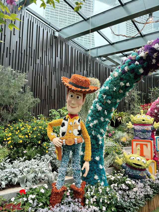 Disney Garden of Wonder - Floral Fantasy