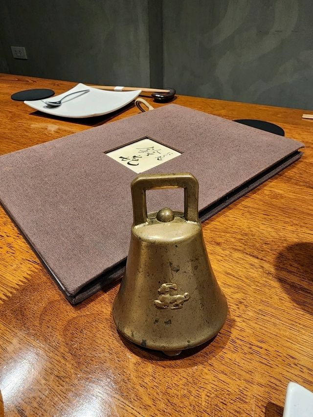 【バンコク】結びタンと肉寿司が絶品🥩にく処 鈴㐂（すずき）