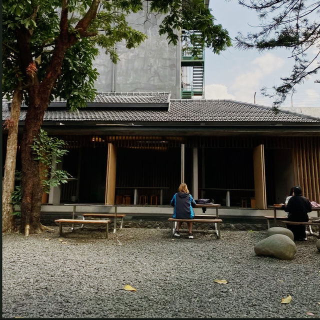 Finding Your Path at Arah Coffee