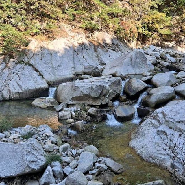 Guryong Valley