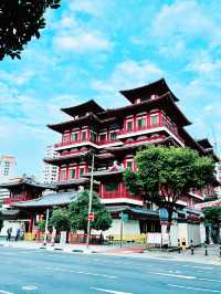 “Unveiling Chinatown Singapore”