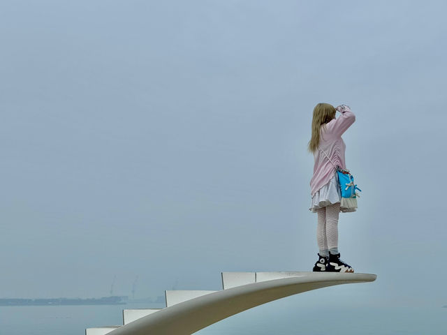 【香川/宇多津】四国の美しい水景をテーマにした「四国水族館」