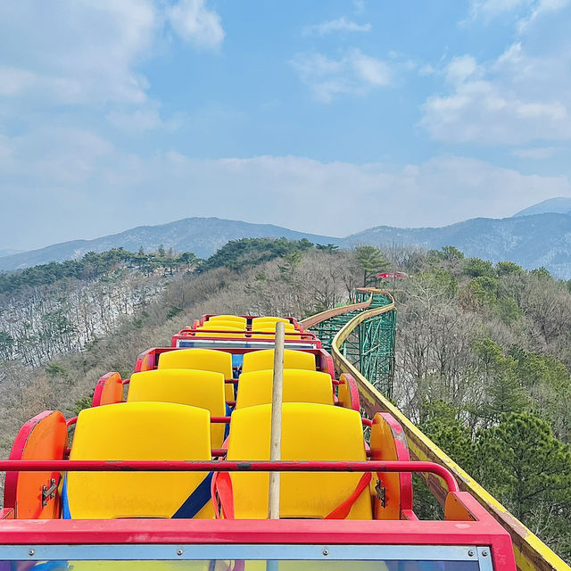 광주가면 꼭 타봐야 하는 지산유원지의 모노레일 💛