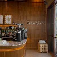 Beanie's Cafe Rayong (บีนนี่ส์ คาเฟ่) 