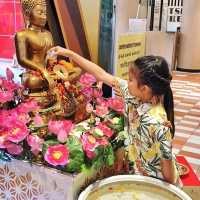 สาดน้ำสุดมันส์ที่เดอะมอลล์บางแค