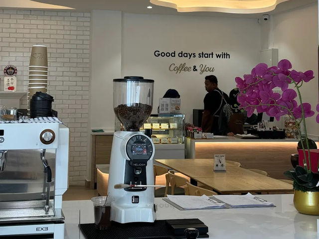 Relax in Style at Silver Cloud Cafe, Genting