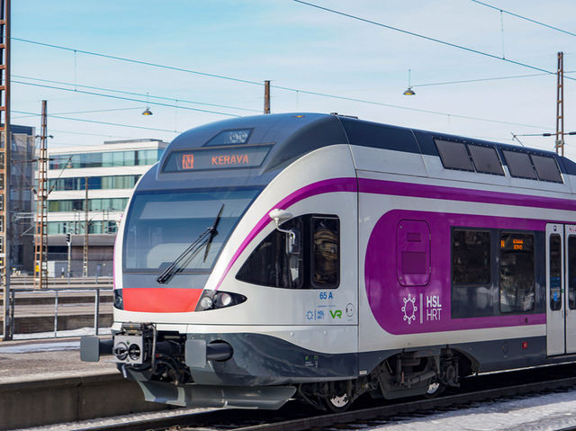 【街の動脈、アールヌーヴォー駅舎】ヘルシンキ中央駅（Helsingin päärautatieasema）🚉🏛️
