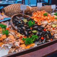 Buffet ในโรงเเรม Fourpoint ติดรถไฟฟ้า อร่อย!