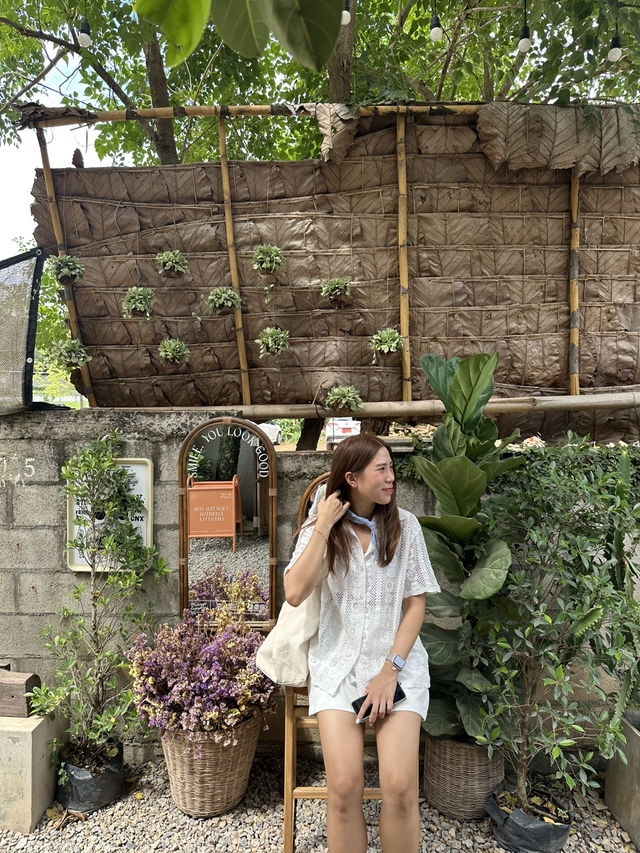 บ้านข้างวัด จังหวัดเชียงใหม่