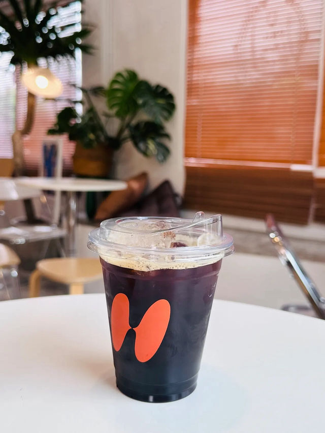 Hometown Café (โฮมทาวน์ คาเฟ่)