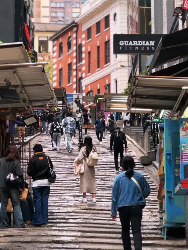 **Central's Unique Photo Spots Sharing**