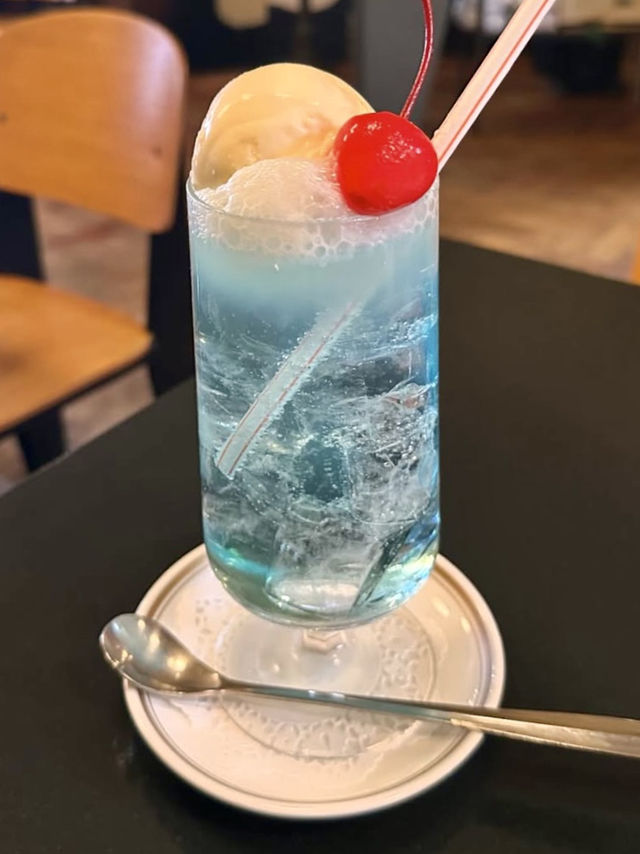 시원한 라무네 크림 소다가 매력적인 🩵 나고야 이마이케 키사텐 카페투어🍹