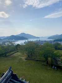 A Peaceful Day in Uwajima – Castles, Gardens & Hilltop Views