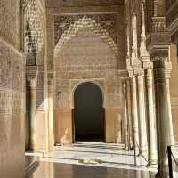 Timeless Beauty of the Alhambra, Granada 🏰🌿