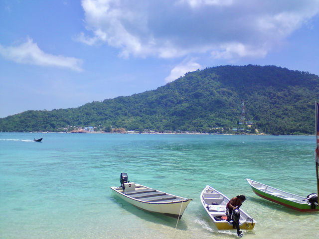 Turquoise Dreams: A Peaceful Spring Escape to Pulau Perhentian Besar 