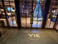 🌆 Urban Sophistication at Its Best – VIE Hotel Bangkok 💼🌸