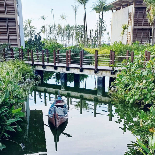Tropical Chic by the Beach: A Hidden Gem in Bintan 🇸🇬