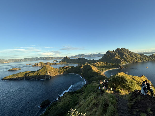 Once in a lifetime go visit Labuan Bajo 