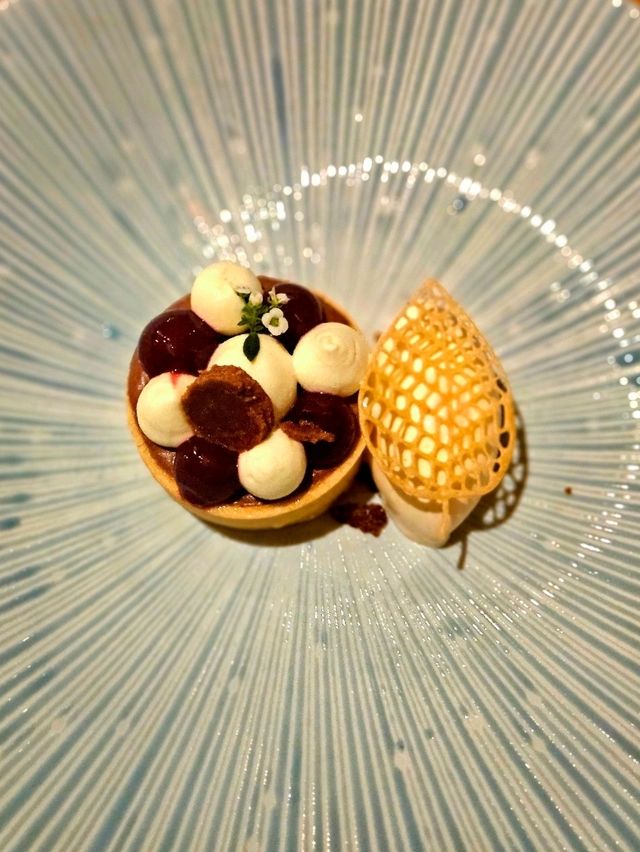 Refined Flavours and Thoughtful Curation at MOKE