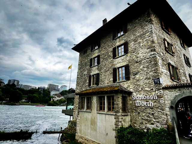 Rhine Falls in Summer – Nature’s Power and Beauty in Full Flow